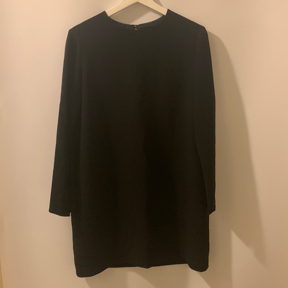 Academia Women Black Mid Classic Dress